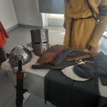 Studentesse e studenti del DISUM con l'Associazione Storica Compania de le Quatr'arme