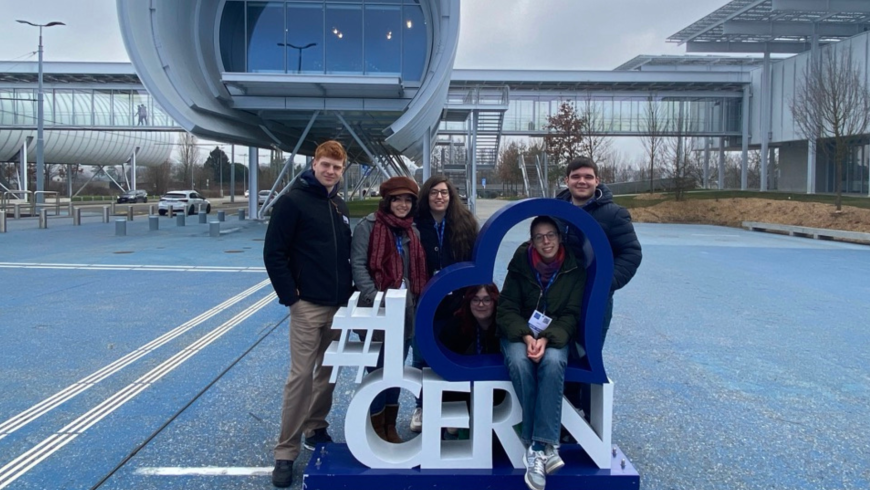 Le studentesse e gli studenti del Corso di Studi in Fisica applicata presso i laboratori del CERN di Ginevra